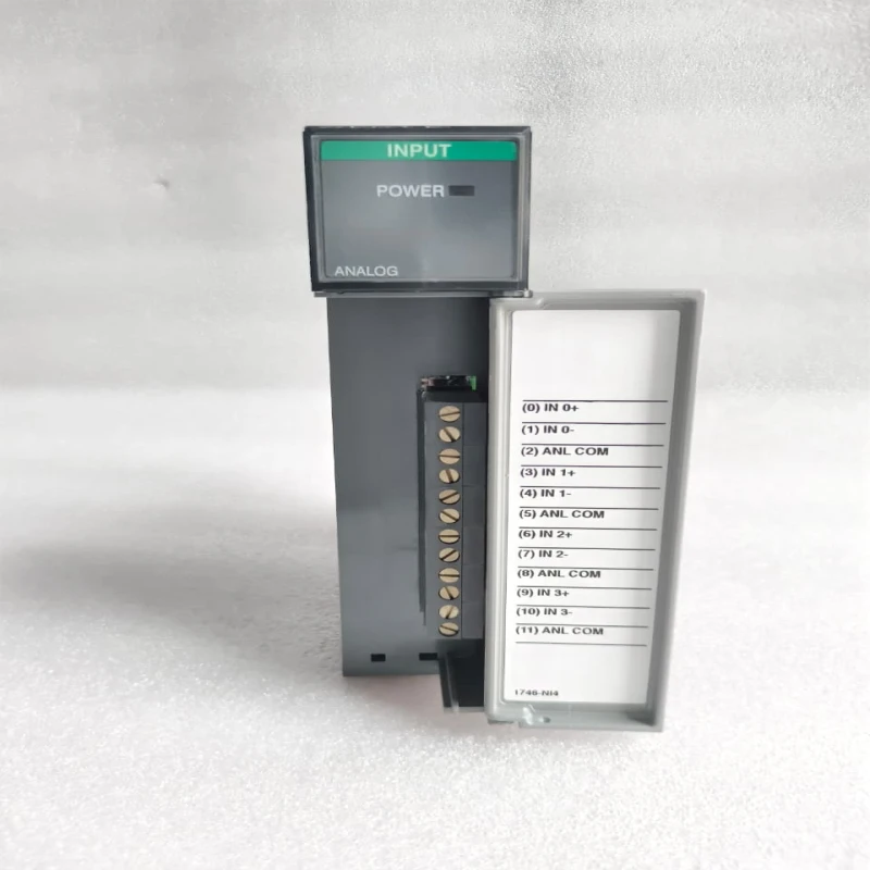 Allen-Bradley 1746-OB16 SLC 500 16-Point 24V DC Source Output Module thumbnail 7079